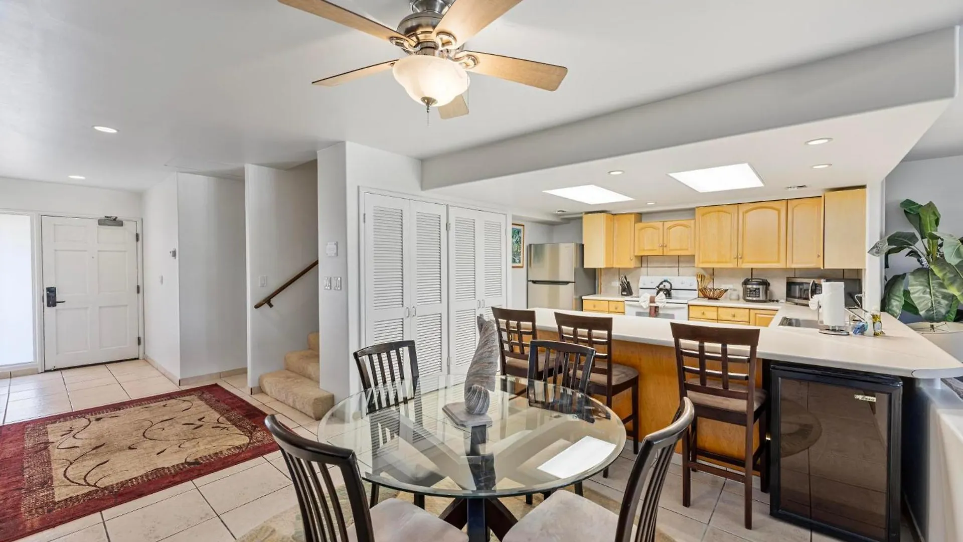 Ocean Bliss Awaits - Spacious Lanai - Outdoor Grill - Golf Course Views Lahaina Holiday home